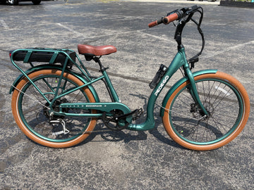 Pedego Boomerang 26' Step-Thru E-bike