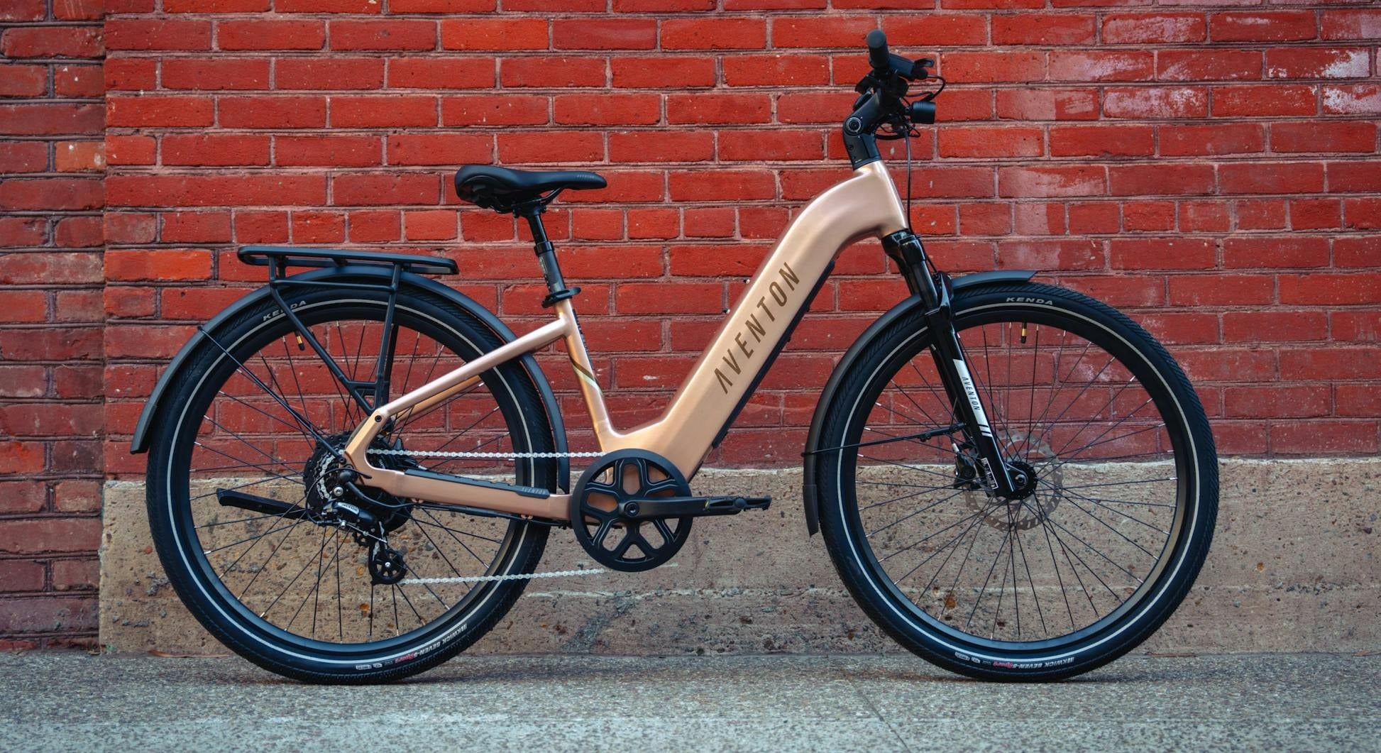 slider image slider_item_ECHNiz